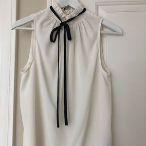 Chic blouse! For any occasion